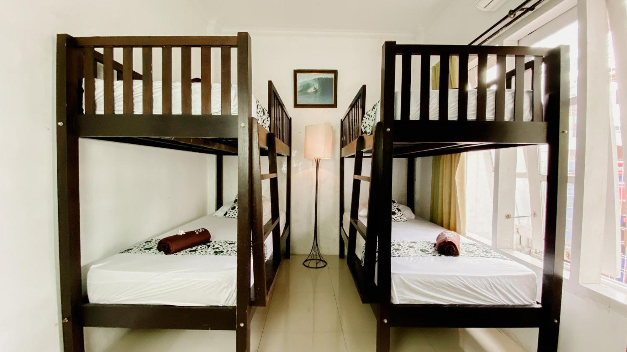 Dormitory Tourism Sritanjung Banyuwangi By Gajahsora Management Ngoại thất bức ảnh